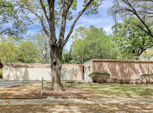 5218 Birdwood Rd, Houston, TX 77096