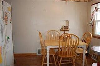 4th image of 13808 Rockside Rd