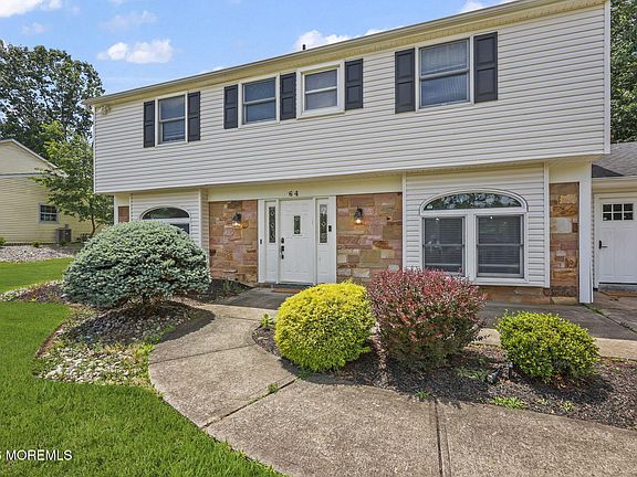 5th image of 64 Livingston Lane