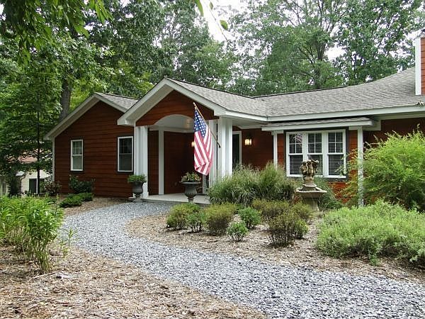 1st image of 206 Mountwood Dr