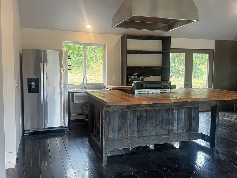 Kitchen with Stainless Steel Appliances & Large Island