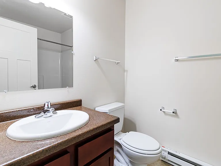 1017 & 1021 16th St N #1122 — Photo 7