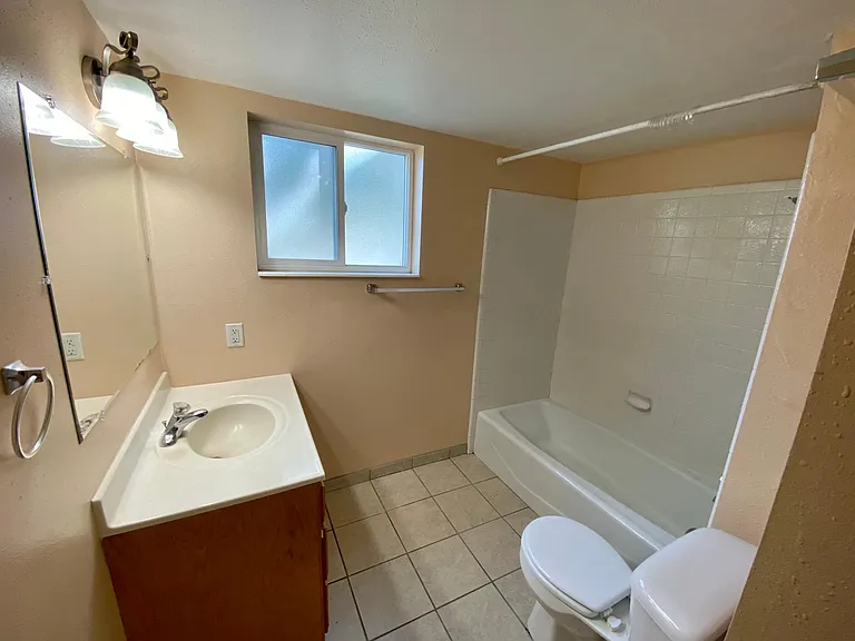 1468 W Pacific Ave #2 — Photo 6