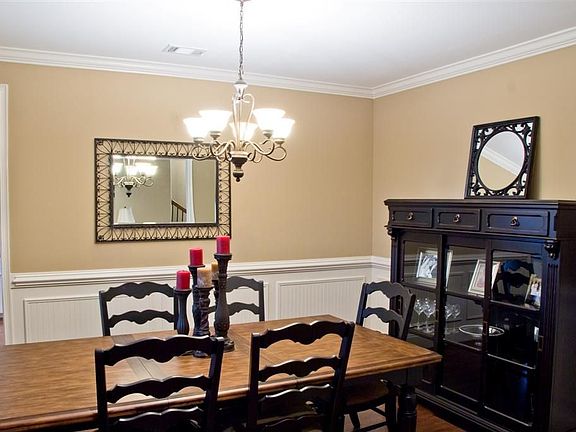 Large Dining Room With The Bead Board Wainscoting