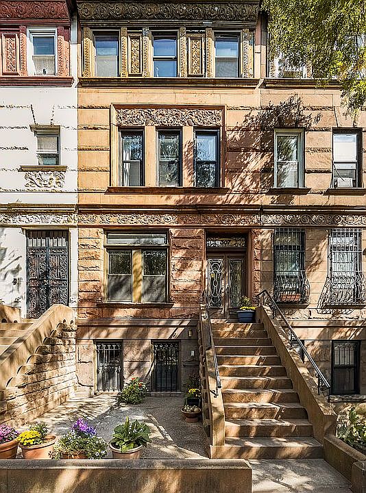 1st image of 307 Park Pl