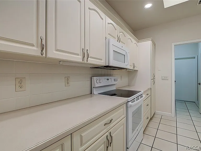 4 Dahoon Dr — Photo 12