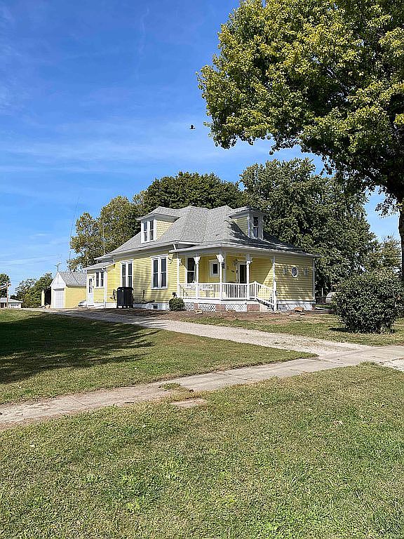 706 Iowa Ave, College Springs, IA 51637 Zillow