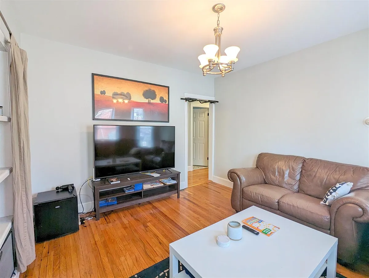 Building Photo - 345 Highland Ave #2