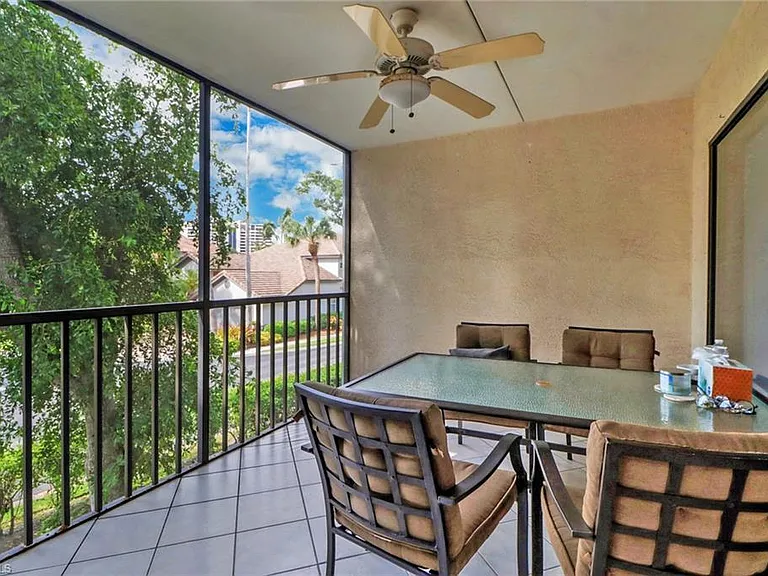 9901 Sunset Cove Ln #226 — Photo 14