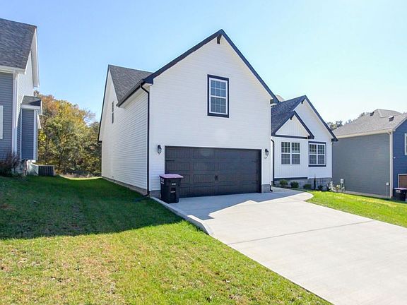 2nd image of 164 Bonnell Dr