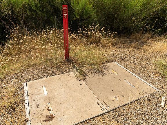 3rd image of 21 Quartz Hill Ln