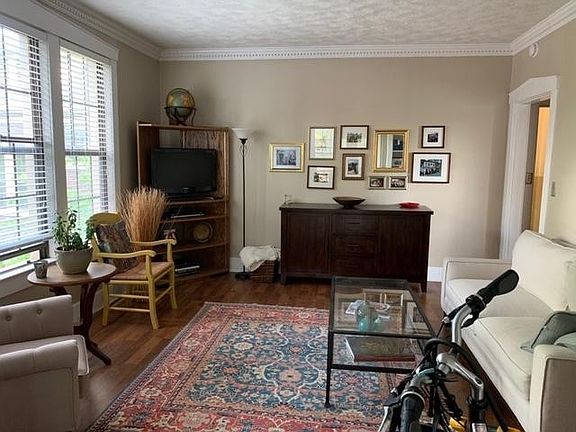 4th image of 1711 18th Ave S APT C4