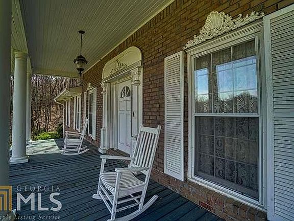 3rd image of 849 Rose Petal Ln