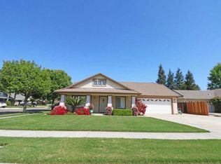 4420 W Russell Ave, Visalia, CA 93277