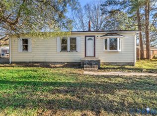 815 W Riverside Dr, Lanexa, VA 23089