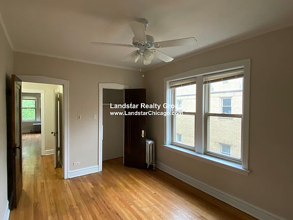2nd image of 2956 W Belle Plaine Ave #3