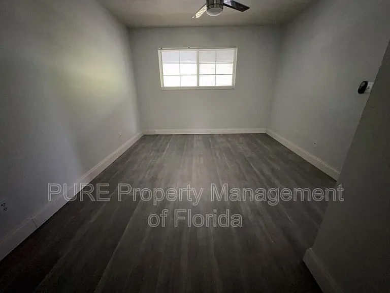 454 Fairways Cir #B204 — Photo 15