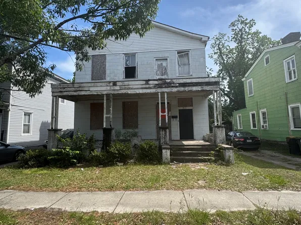 511 W 39th St, Savannah, GA 31415