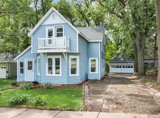 486 Broadway St, Berlin, WI 54923