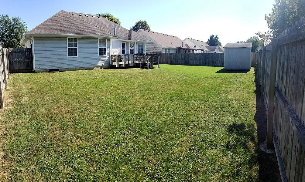 4 bed, 1661 sqft, $1,725 — Photo 3