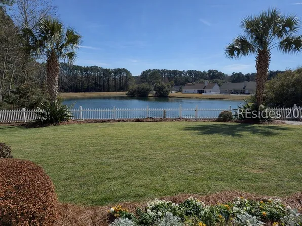 9 Bridgewater Dr, Bluffton, SC 29910