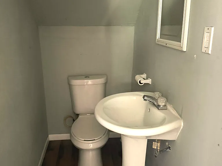 81 N Lynn Ave — Photo 30