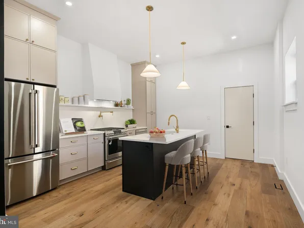 1414 S 19th St, Philadelphia, PA 19146