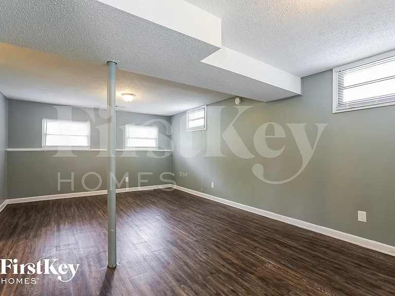 1305 Milwaukee St — Photo 13