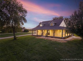 9880 Posey Dr SE, Elizabeth, IN