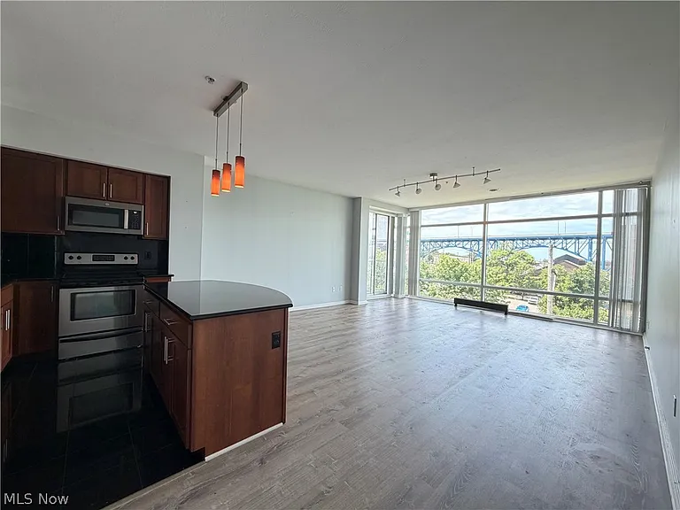 1237 Washington Ave #612 — Photo 7