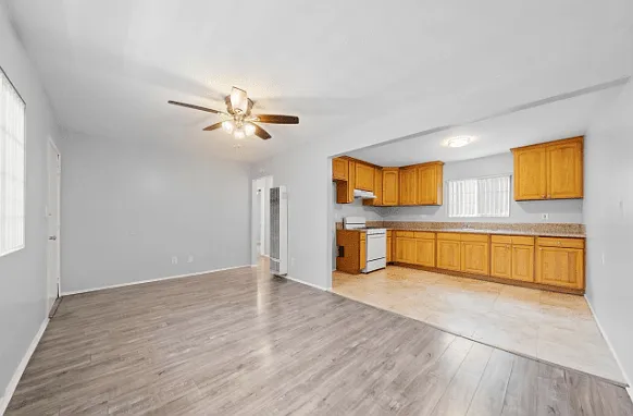 2232-2234 Santa Fe Ave.