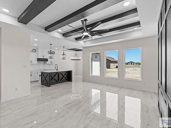 4th image of 33624 Tejon Rd