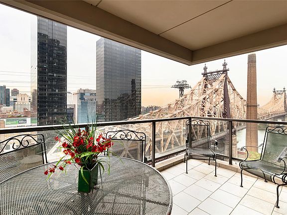 4th image of 425 E 58th St #16AB