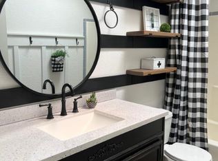 5702 S Camino Del Amor, Hereford, AZ 85615