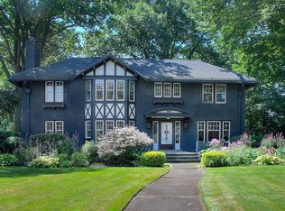 2650 Fairmount Blvd, Cleveland Heights, OH