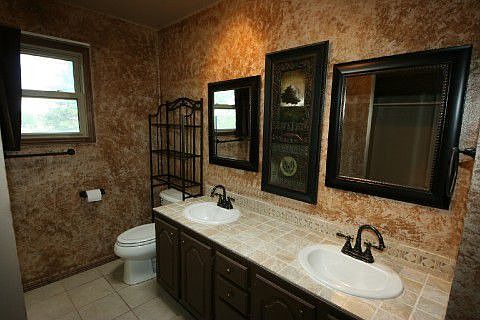 LOVELY MASTER BATH