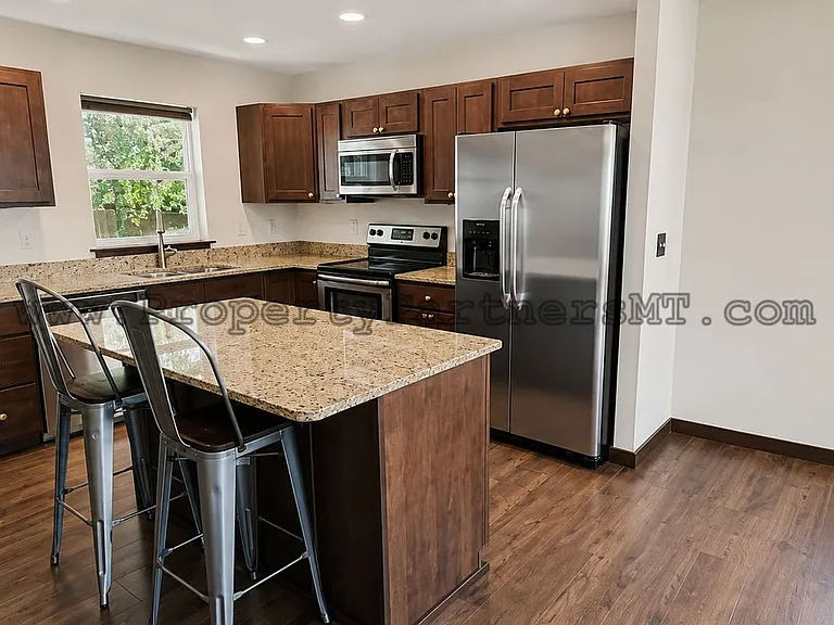 107 Tail Feather Ln — Photo 1