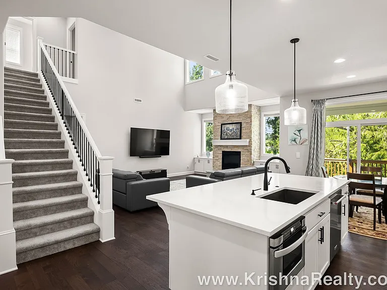 16685 NW Crossvine St — Photo 5