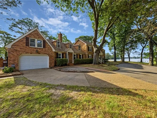 3101 Bray Rd, Virginia Beach, VA 23452