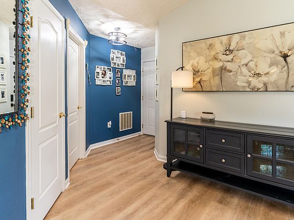 2nd image of 1608 Ashley Ct APT 304