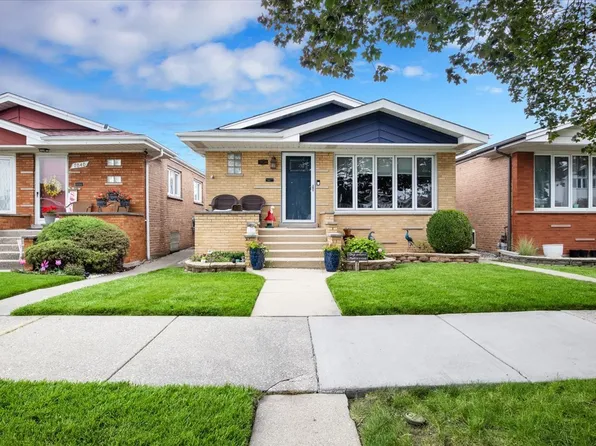 7036 W 64th St, Chicago, IL 60638