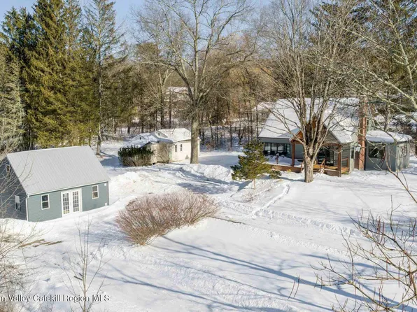 45 Shivertown Road, New Paltz, NY 12561