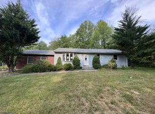 59 Port Murray Rd, Port Murray, NJ 07865