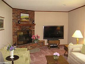 5th image of 121 Philray Ct