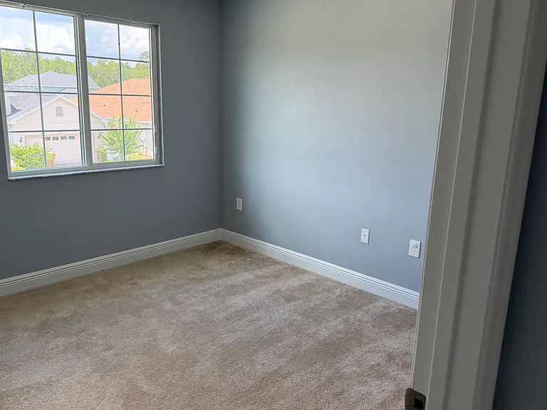 16924 Champlain St — Photo 31