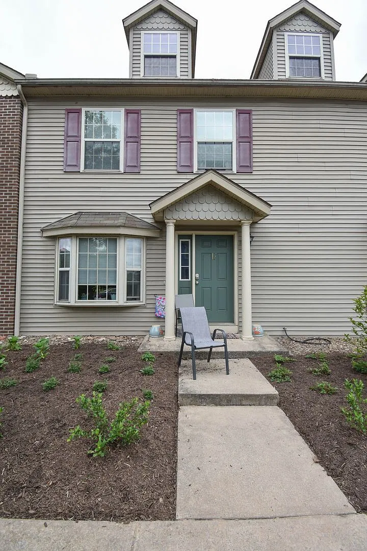 MT372 — Photo 3