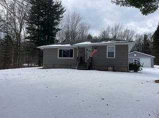 3755 Pollina Ave, Fort Gratiot, MI