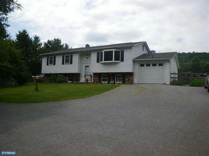 3 Ridgewood Ln photo 1