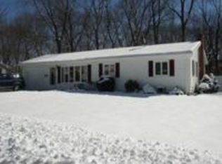 38 Jackson Rd, Enfield, CT 06082