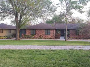 165 Highway 40, Lecompton, KS 66050